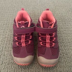 Merrell Kids
Trail Chaser 2 Junior (Toddler) size 10.5